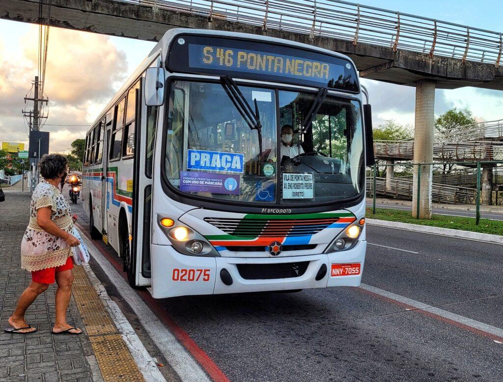 Natal terá nova linha de ônibus ligando Mãe Luíza, Cidade Alta e Alecrim aos domingos