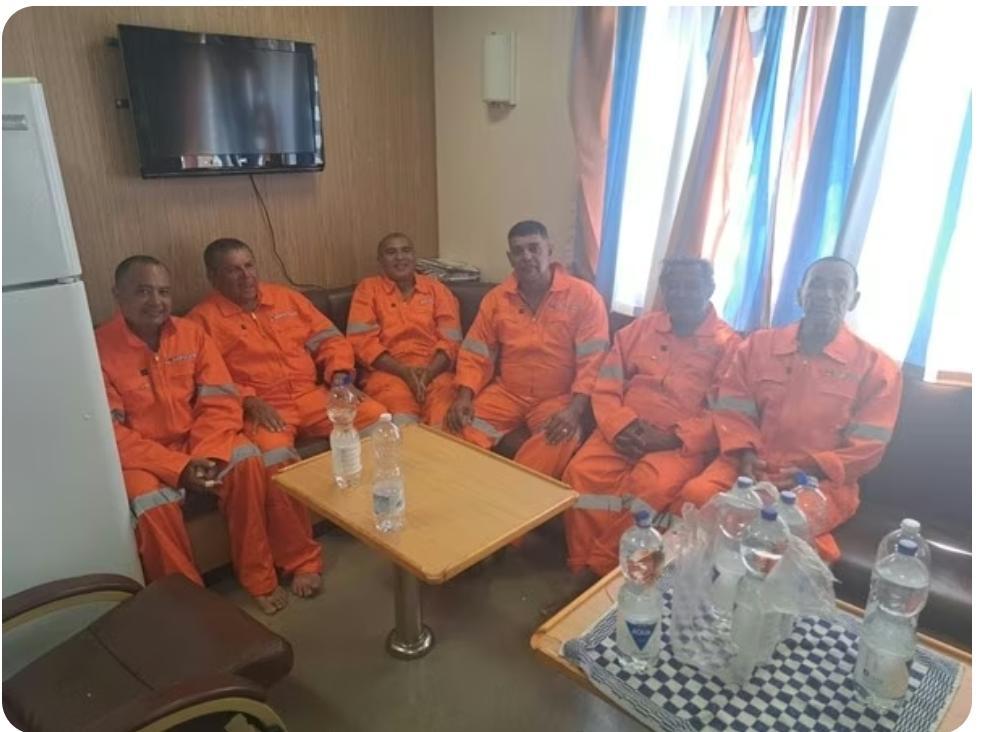 Navio Afunda a Caminho de Fernando de Noronha e Acende Alerta Sobre Abastecimento da Ilha