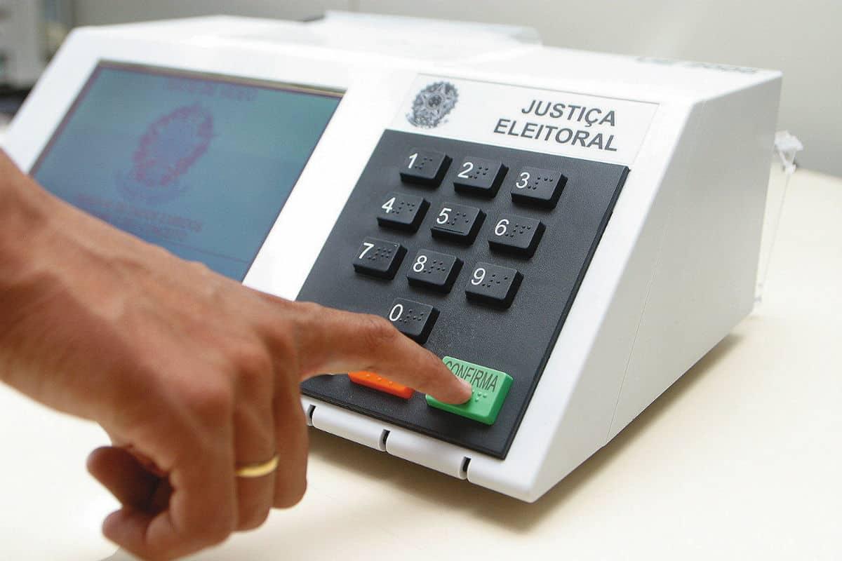 Eleitores já podem solicitar voto em trânsito para as Eleições 2026