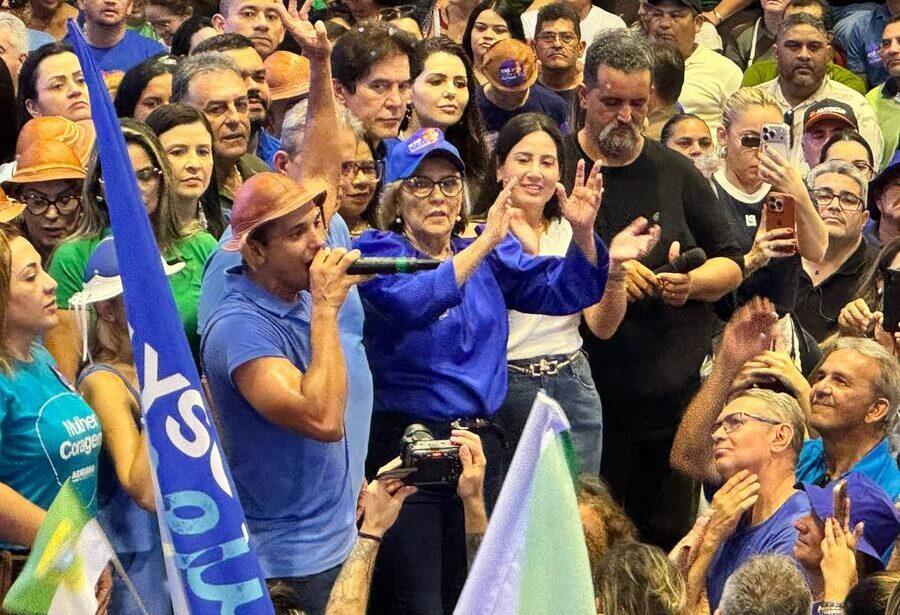 Multidão lota convenção e oficializa candidatura de Alysson Bezerra ao Governo do RN