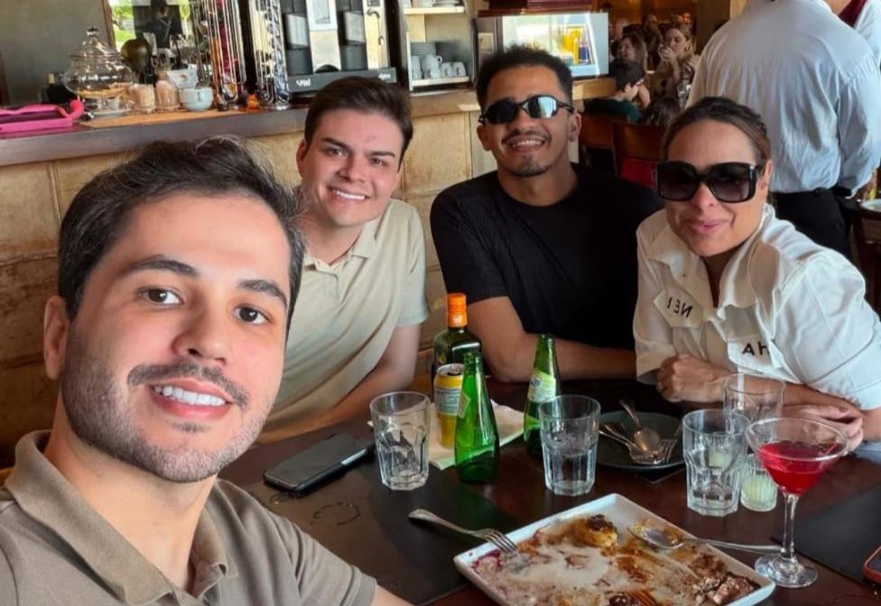 César Maia e Brenda Martins se encontram em Parnamirim e movimentam os bastidores  da cidade