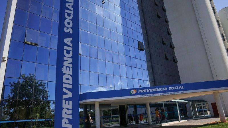 Senado aprova ampliação de força-tarefa para acelerar processos do INSS