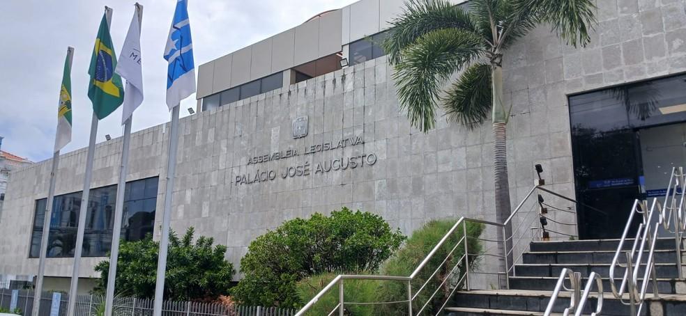 Três últimas pesquisas Metadata/Grupo Dial apontam cenário para disputa das 24 cadeiras da ALRN
