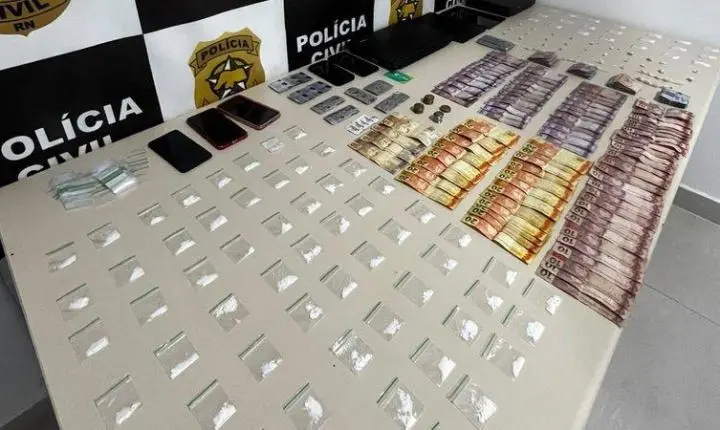Polícia Civil desarticula suposto ponto de venda de drogas em conveniência de Parnamirim